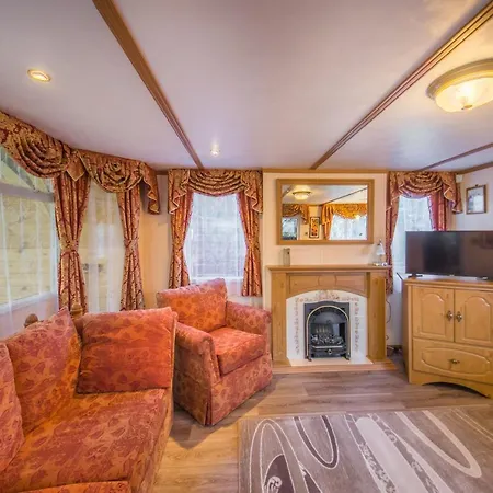 Promyk Domek letniskowy *